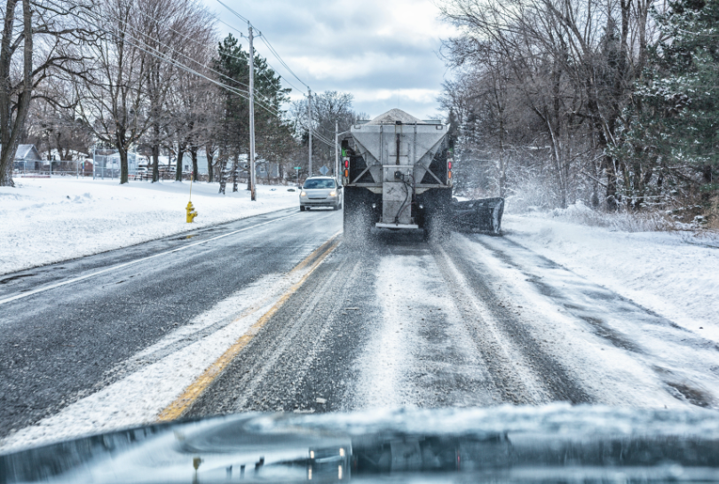 Dump truck operation during winter season